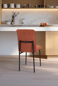 ambiance chaise alto gris terracotta arrière